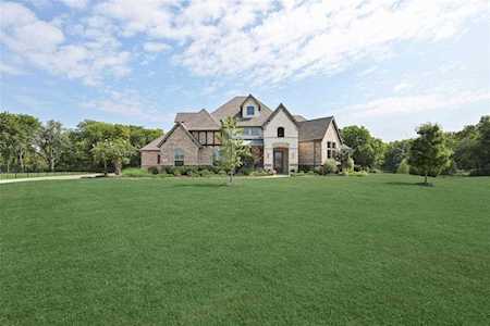 800 Ashton Court Lucas, TX 75002