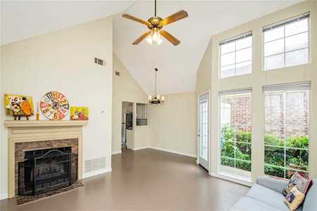 4119 Hollow Oak Drive Dallas, TX 75287