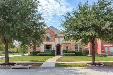 432 Water Bridge Drive Lewisville, TX 75056