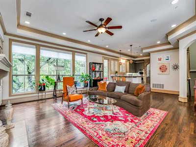 4033 Buena Vista Street #C Dallas, TX 75204