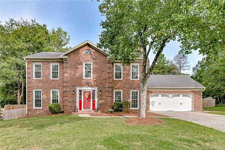 14402 Raynham Dr Charlotte, NC 28262