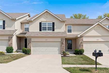 2254 Bay Tree Dr St Peters, MO 63376