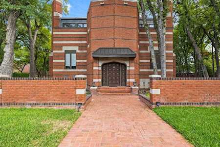 5009 Ranch View Road Fort Worth, TX 76109