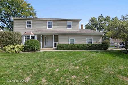 4010 Radcliffe Dr Northbrook, IL 60062