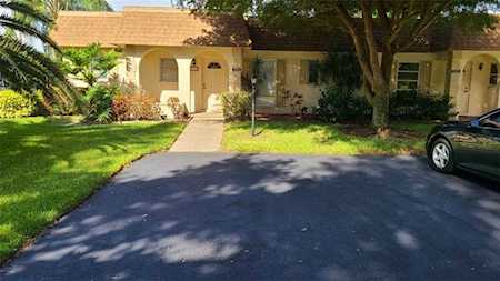 3504 40th St W Bradenton, FL 34205