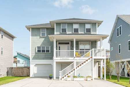 918 Salt Water Lane Carolina Beach, NC 28428
