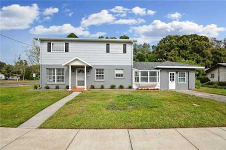 106 Shore Dr W Oldsmar, FL 34677