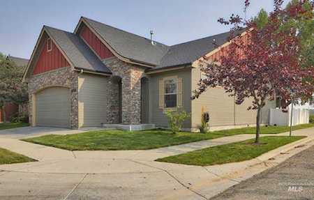 2319 E. Powder River St. Meridian, ID 83642