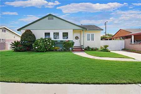 5214 Torrance Boulevard Torrance, CA 90503