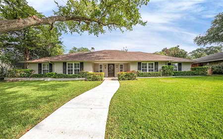 3815 Valley Lawn Place Dallas, TX 75229