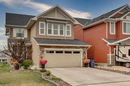 135 Baywater Rise Airdrie, AB T4B 3V4