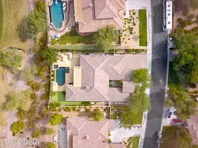 16 Wade Hampton Trl Henderson, NV 89052