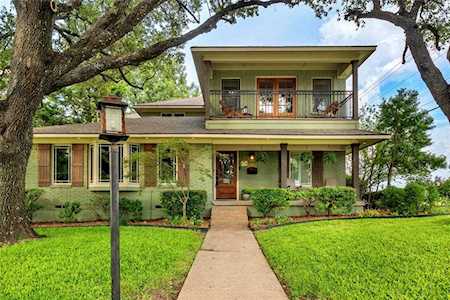 8504 Thunderbird Lane Dallas, TX 75238