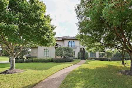 2101 Roadrunner Drive Flower Mound, TX 75022