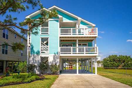 206 Greenville Avenue Carolina Beach, NC 28428
