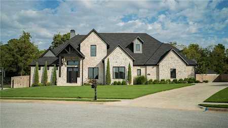 712 Gleneagle Circle Cave Springs, AR 72718