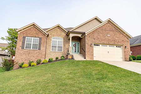 521 Reserves Ct Simpsonville, KY 40067