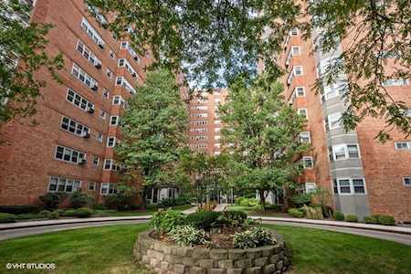 4980 N Marine Dr #437 Chicago, IL 60640