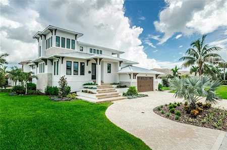 4999 62nd Ave S St Petersburg, FL 33715