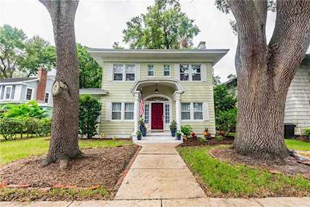 2342 Woodlawn CIRCLE E St Petersburg, FL 33704