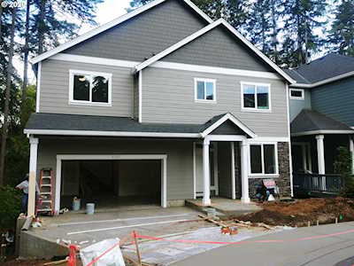 8261 SW Oldham Dr Beaverton, OR 97007