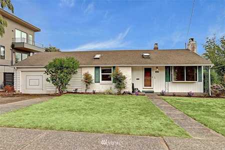 2120 34th Ave W Seattle, WA 98199