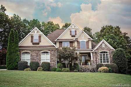 7828 Sand Trap Ln Stanley, NC 28164