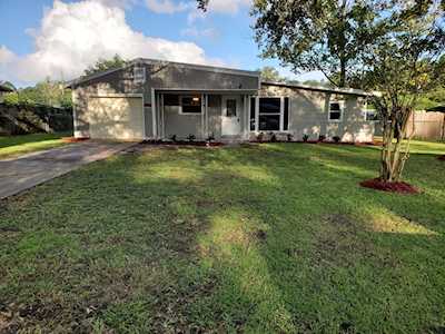 2035 Monteau Dr Jacksonville, FL 32210