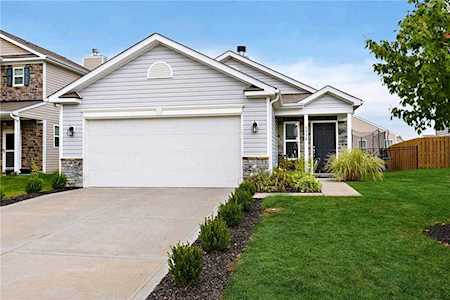 5774 White Pine Road Whitestown, IN 46075
