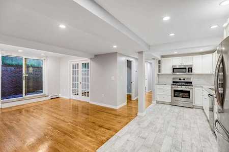 17 Middle St #1 Boston, MA 02127