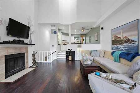 3235 Cole Avenue #25 Dallas, TX 75204