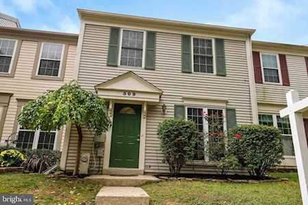509 Short Curve Rd Glen Burnie, MD 21061