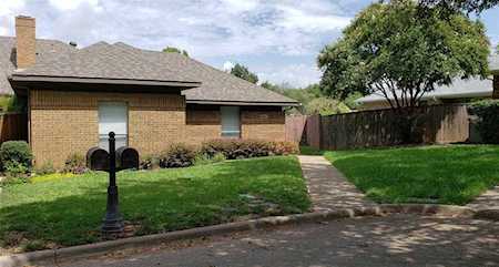 4031 Morman Lane Addison, TX 75001