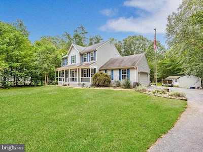 2800 Chance Ct Huntingtown, MD 20639