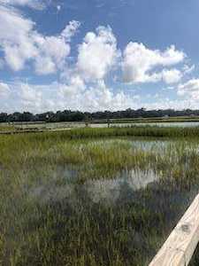 27 Rebellion Rd Charleston, SC 29407