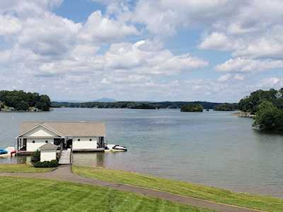 40 Patrick Union Hall, VA 24176