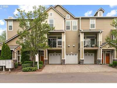 3820 Summerlinn Dr West Linn, OR 97068