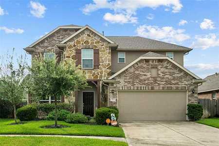 9011 Newcroft Ct Tomball, TX 77375
