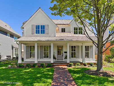 1109 Lincoln St Glenview, IL 60025