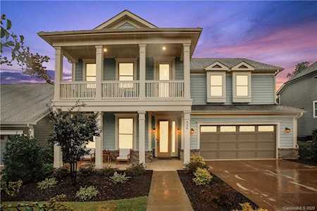924 Elderberry Ln Lake Wylie, SC 29710