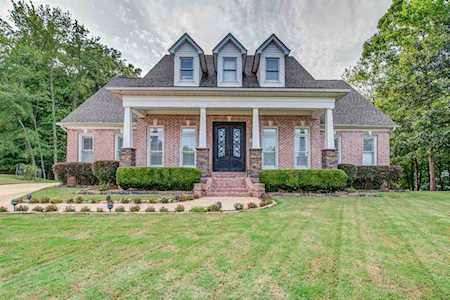 4049 S Pine Hill Cv Lakeland, TN 38002