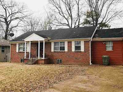3005 Robbiedon St Memphis, TN 38128