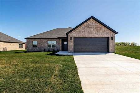 1124 Tracey Ln Pea Ridge, AR 72751