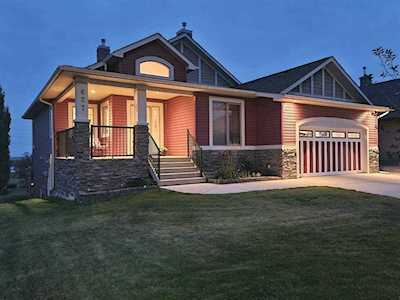 627 Boulder Creek Dr Langdon, AB T0J 1X3
