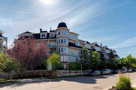 2422 Erlton St SW #504 Calgary, AB T2S 3B6