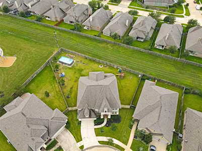 21007 Brunson Falls Dr Richmond, TX 77407