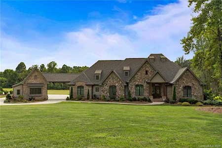 935 Sunnyview Ct Iron Station, NC 28080