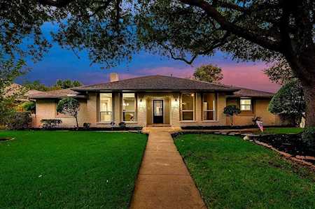 9128 Windy Crest Drive Dallas, TX 75243