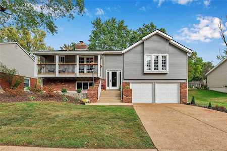 458 Maymont Ballwin, MO 63011