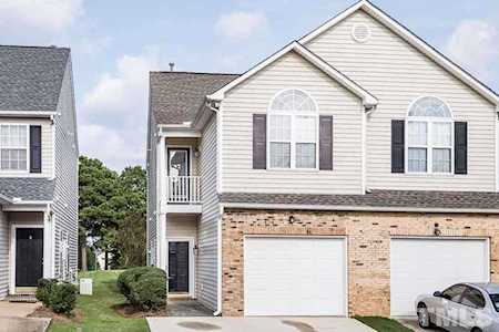 2044 Persimmon Ridge Drive Raleigh, NC 27604